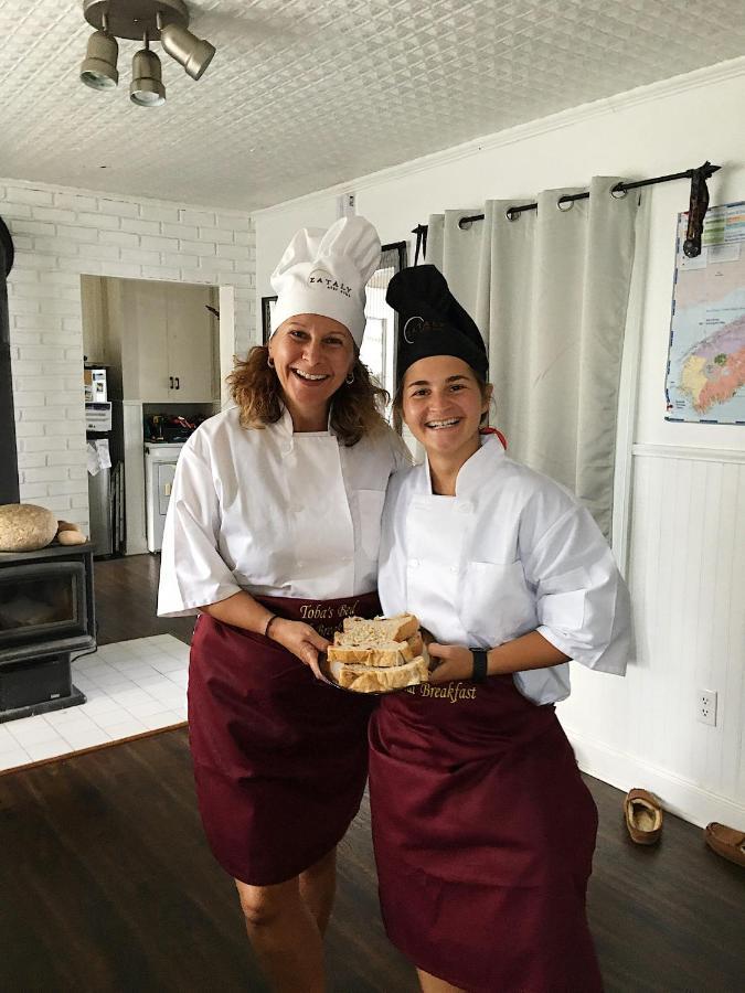 Toba'S Bed & Breakfast Луненбург Екстериор снимка
