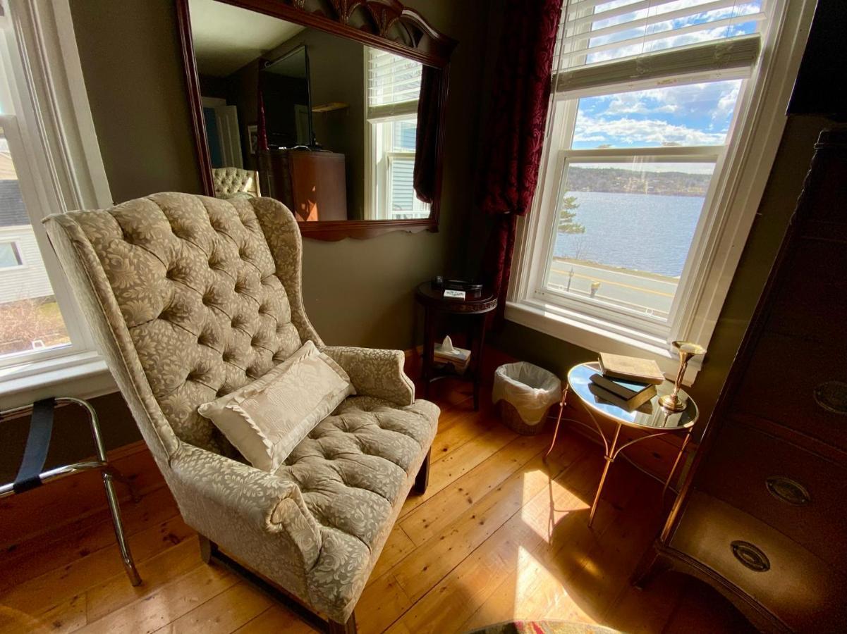Toba'S Bed & Breakfast Луненбург Екстериор снимка