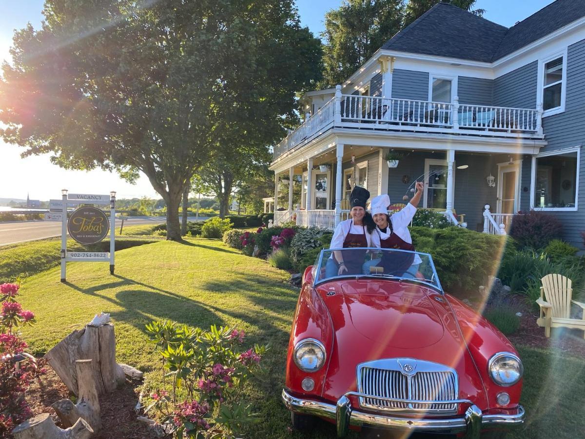Toba'S Bed & Breakfast Луненбург Екстериор снимка